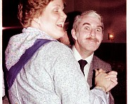 Image0002 25 jarig trouwfeest Frits van der Linden en Corrie LÃ¶ring Thea Brouwer (Dora LÃ¶ring) met Hr Rossou (buurman)